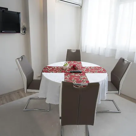 Apartman Lux *