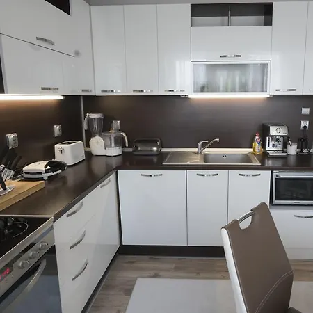Lux Apartman *